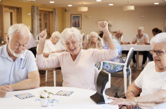 Seniorky při společné volnočasové aktivitě